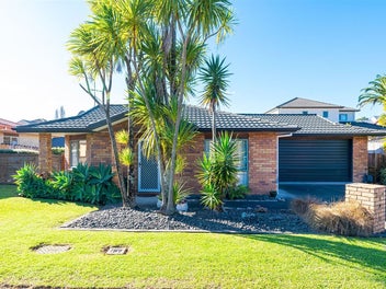 Modern Living at Its Best-Act Fast, Auction Looms!