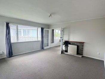 Urgent Sale! Present All The Offers!