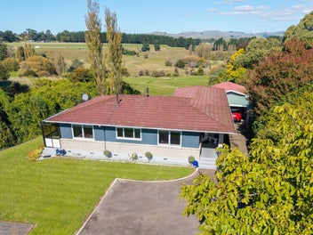 Immaculate home offering privacy and stunning view