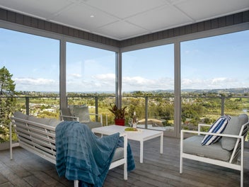 The Entertainer. Stylish, Spacious & Stunning