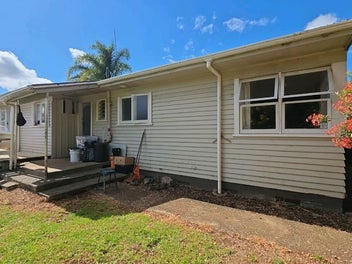 A Winning Combo! First Home or Investment!
