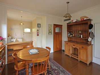 LOCATION - VIEWS - OPTIONS