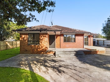 Modern Family Home with Separate Living Potential