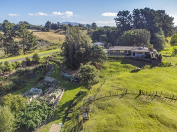 Te Horo lifestyle is calling!