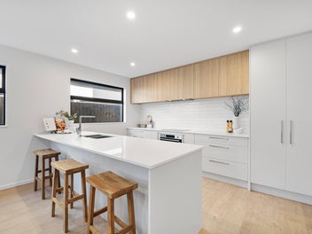 Modern 3 Bed, Premium Location in St Albans