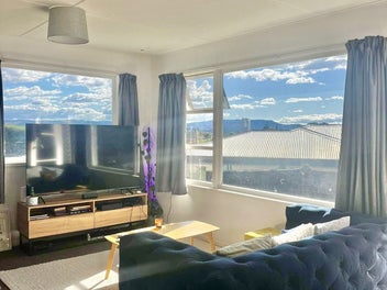 Image 1 of 20