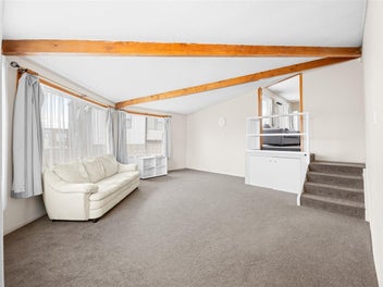 Coastal Living with Room to Grow!
