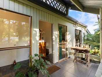 Rare Opportunity in Sought-After Northcote Point