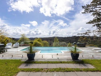 Luxurious Lifestyle Retreat