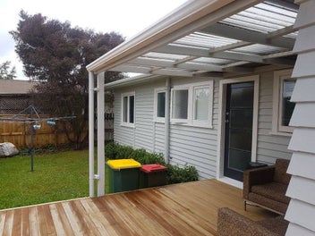 Image 1 of 6