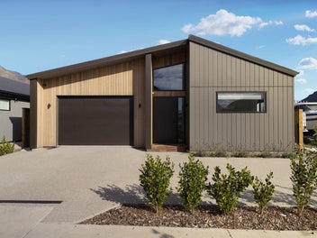 Four-bedroom home in Hanleys Farm, Move in now.