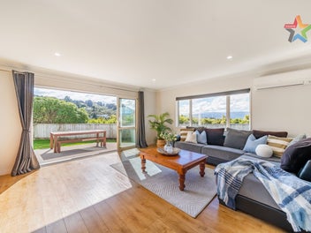 VENDORS OWN 2 HOUSES = 1 MUST GO!