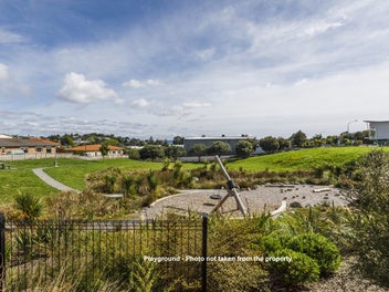 Superb Location with Views & Owner has Relocated