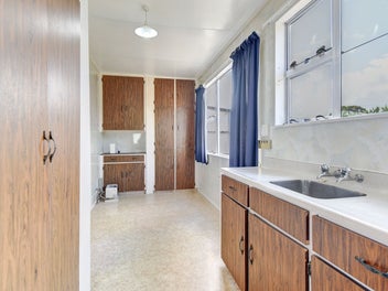 Comfortable and practical in Whanganui East