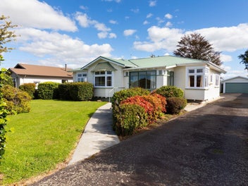 Charming character home in prime location