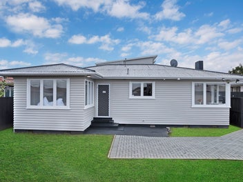 Perfect First home or Investment!
