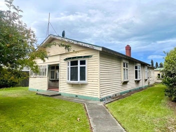 Image 1 of 18