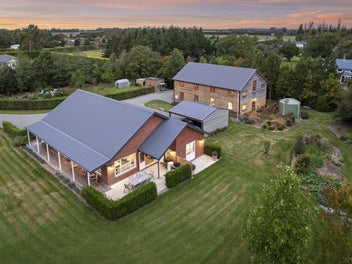 Welcoming home and historic barn
