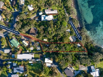 Rare dual-access waterfront opportunity