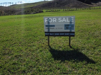 Coastal Haven for Boaties, Golfers & Family Fun!