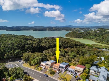 Effortless Coastal Living or Ready Made Investment