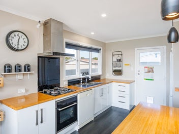 Immaculate First Home!