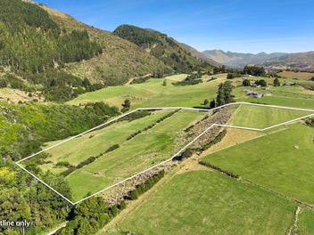 Amazing Lifestyle Opportunity in Golden Bay