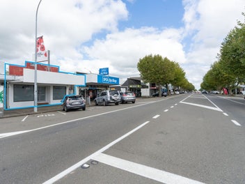 Image 1 of 25