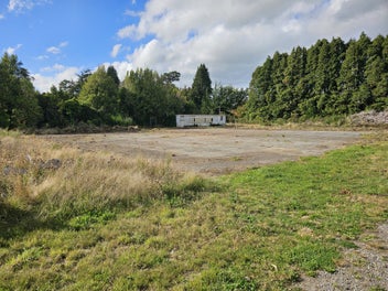 Image 1 of 10