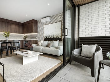 Premium Lock-and-Leave in Long Bay