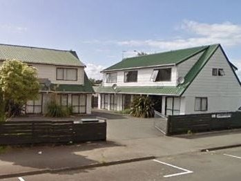 Image 1 of 7