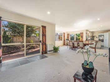 Spacious, Sunny and Solid!