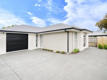 Stand-Alone Low-Maintenance Gem!