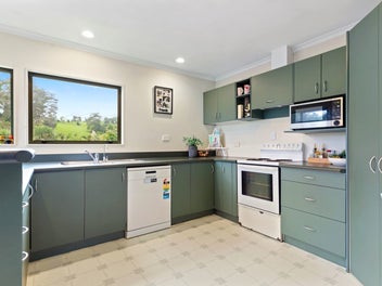 Perfect Entry-Level in a Family-Friendly Location