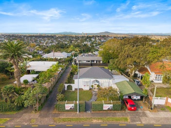 Rare Double Site Opportunity | Professionals