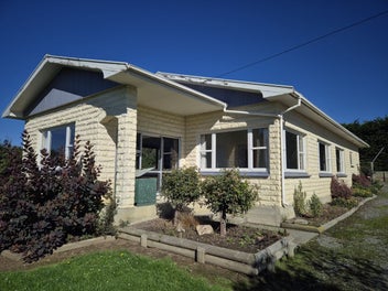 Image 1 of 14