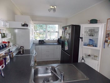 Family Living and Neat As a New Pin