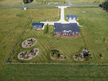 MUST SELL! SHARPLY PRICED $61K BELOW GV