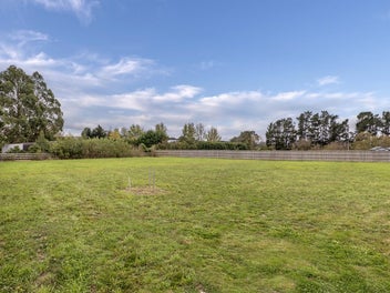 Exceptional Value On The Edge Of Amberley