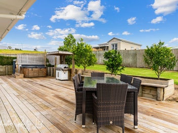 Family Sanctuary in Kaiwaka!