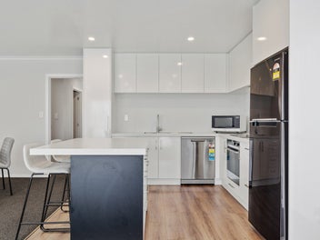 Modern, stylish with great views