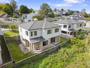 Image 1 of 20