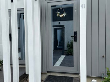 Image 1 of 10