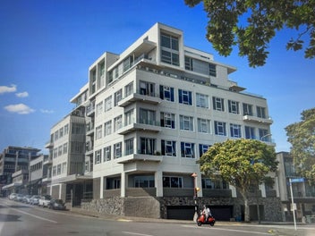 Image 1 of 21