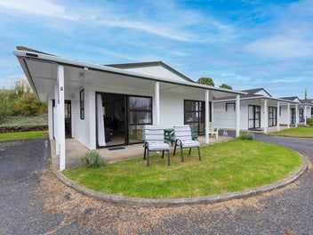 LOCK & LEAVE LIFESTYLE - 2 BEDROOM HAVEN OPONONI