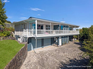 Peaceful, Private and Picturesque Views!