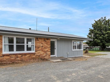 Image 1 of 18