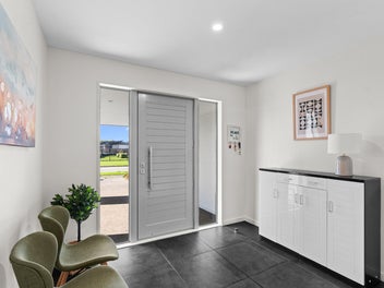 Refined Living in a Tranquil Setting