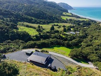 Vendors on the Move, Must be SOLD!