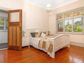 The Kiwiana Bungalow